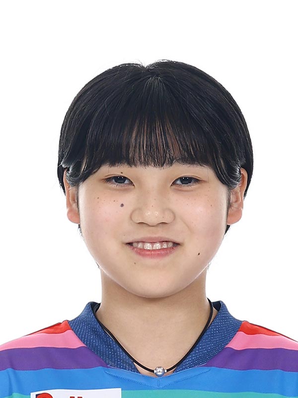 新谷 真奈
