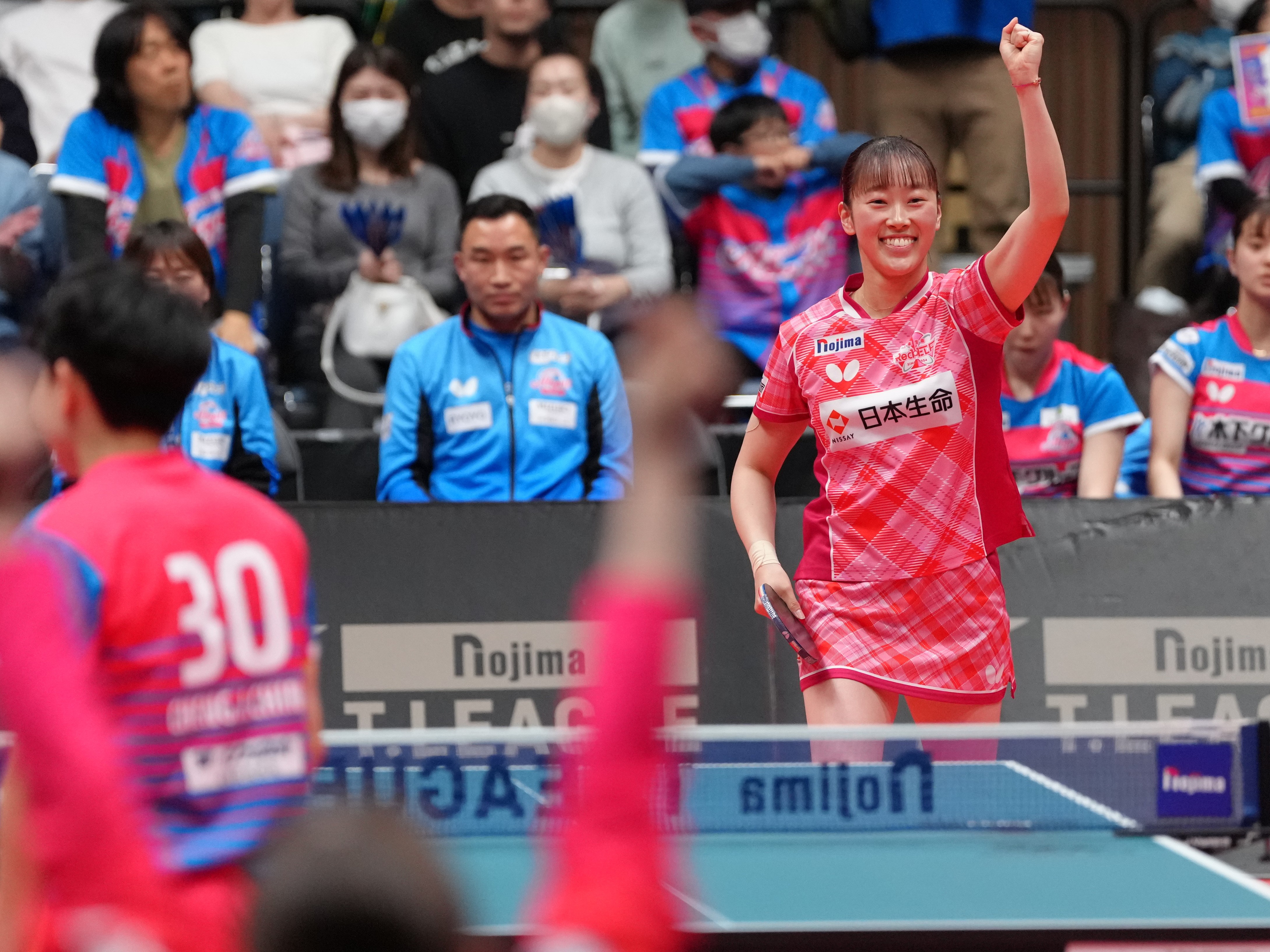 日本生命レッドエルフ